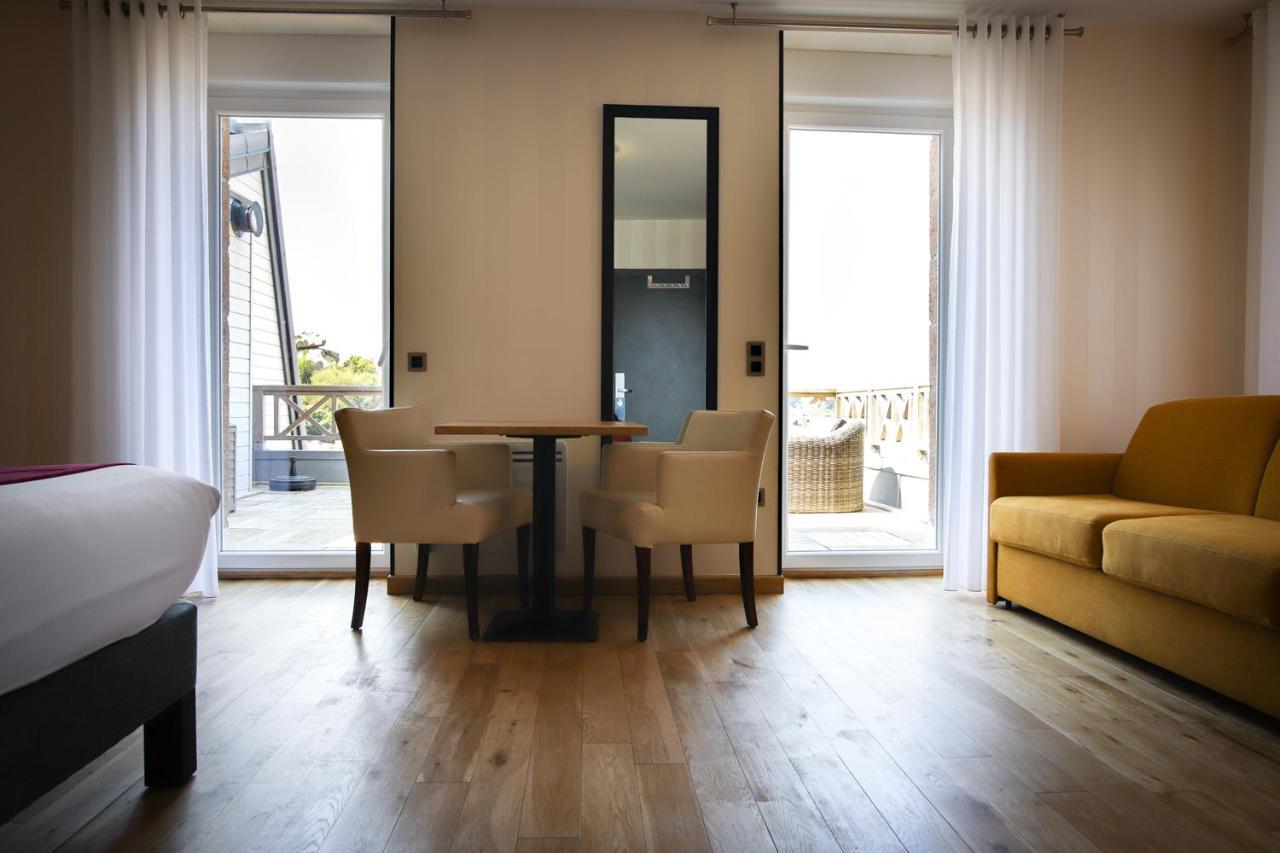Logis Hotel Saint Guirec Et De La Plage Perros-Guirec Bagian luar foto