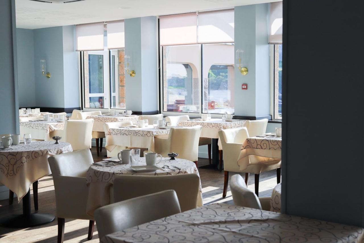 Logis Hotel Saint Guirec Et De La Plage Perros-Guirec Bagian luar foto